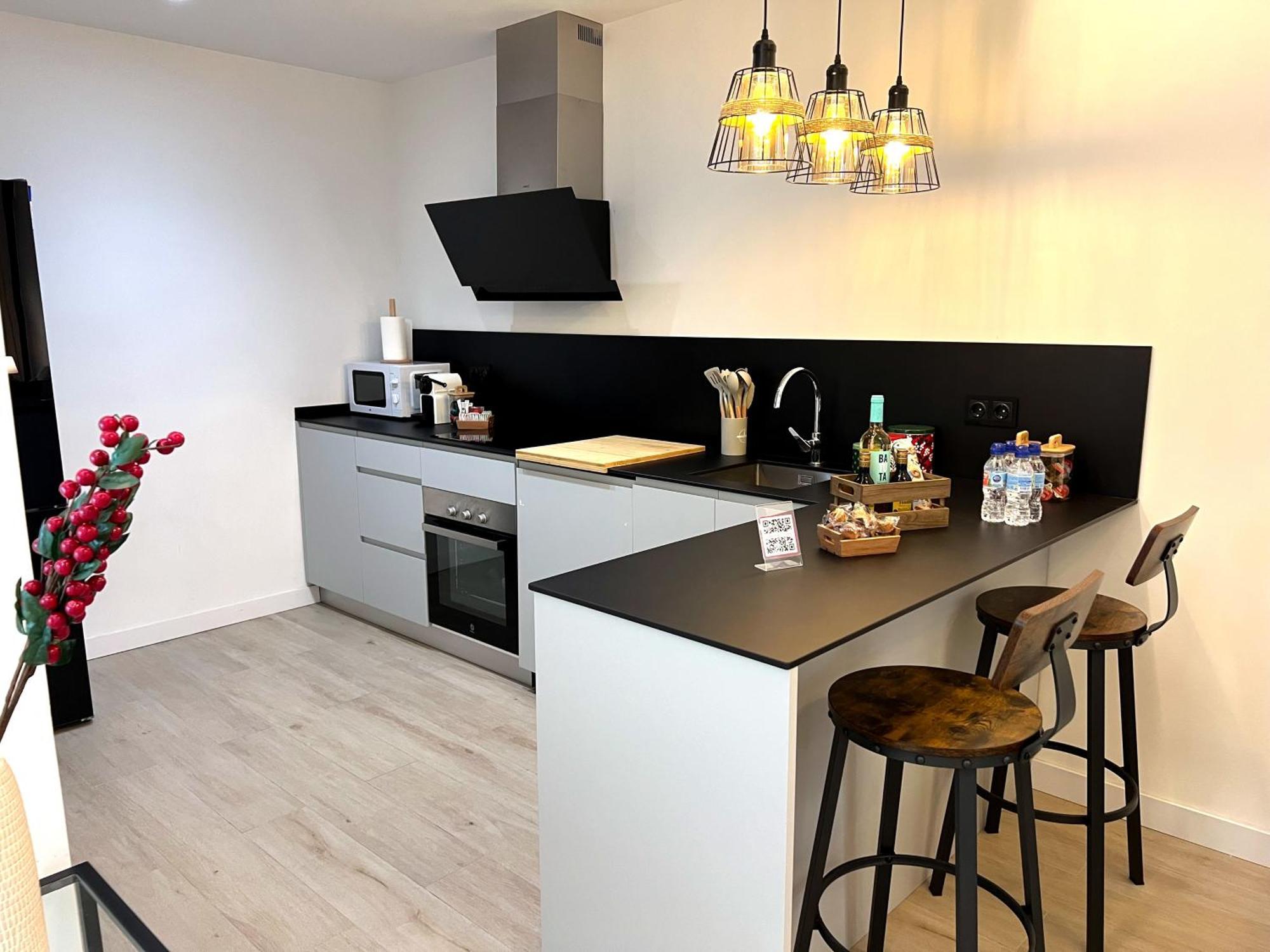 Duplex Moderno Y Acogedor Junto A Atocha Lejlighed Madrid Eksteriør billede