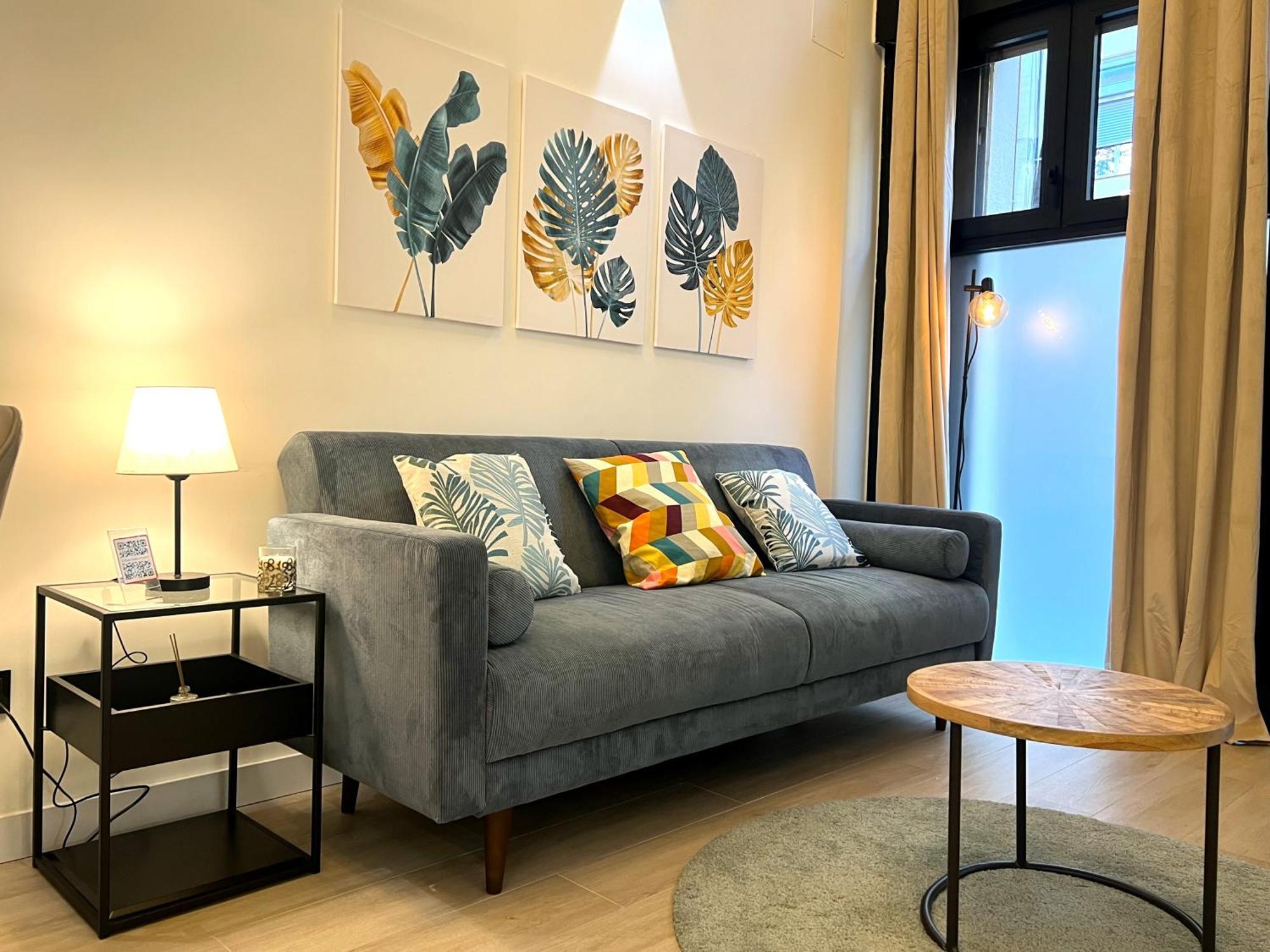 Duplex Moderno Y Acogedor Junto A Atocha Lejlighed Madrid Eksteriør billede