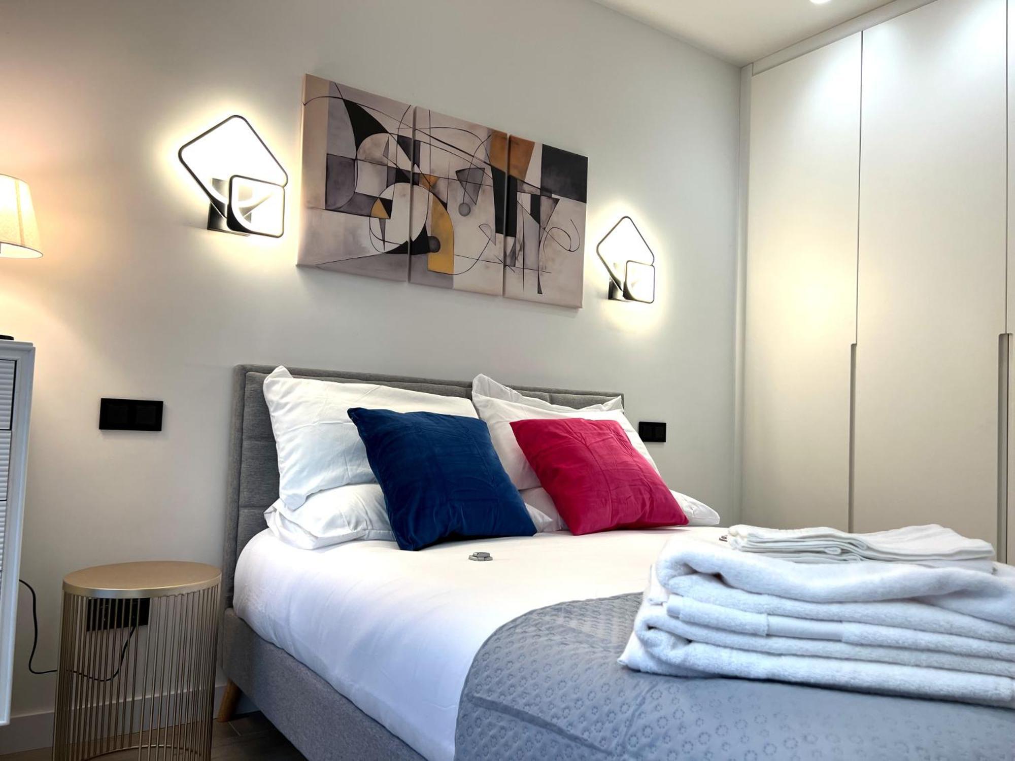 Duplex Moderno Y Acogedor Junto A Atocha Lejlighed Madrid Eksteriør billede