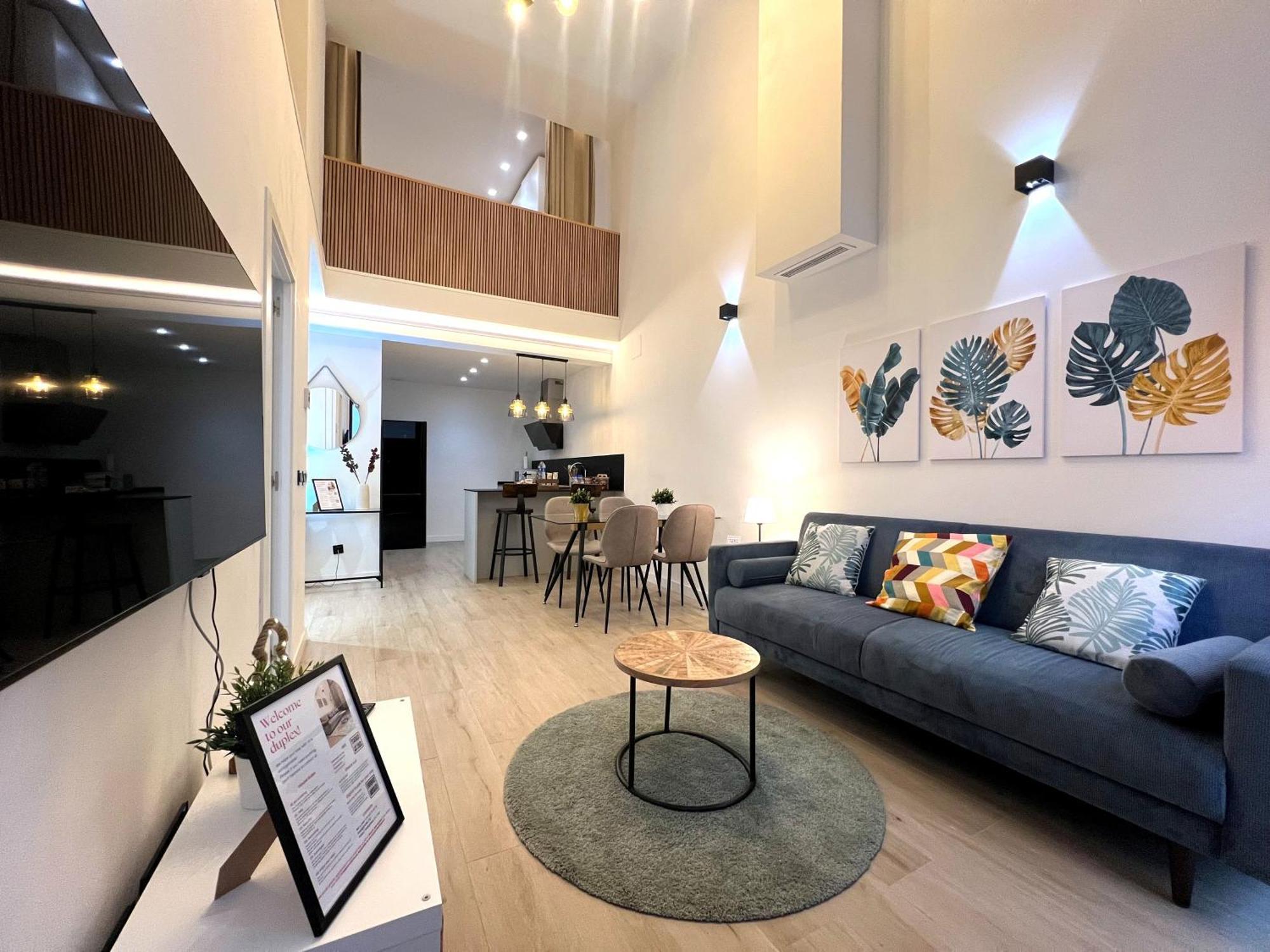 Duplex Moderno Y Acogedor Junto A Atocha Lejlighed Madrid Eksteriør billede
